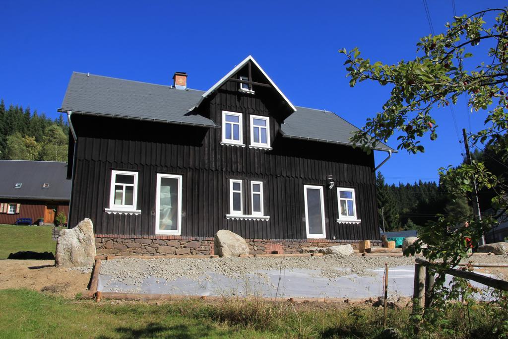 Apartmán Ferienhaus Anno Dazumal, Wie Zu Oma'S Zeiten Klingenthal Pokoj fotografie